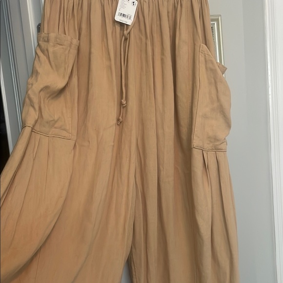 NWT Free People Quinn flowy pants - Picture 2 of 3